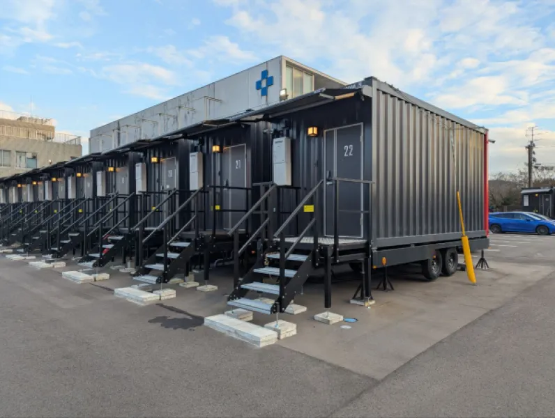 Отель R9 The Yard в Эбино: контейнеры, которые удивили комфортом в японской глуши