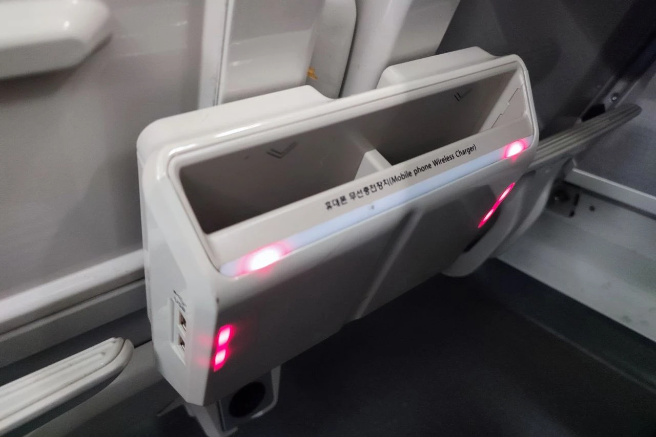 Вагон с фишками: беспроводная зарядка и USB-порты в поезде