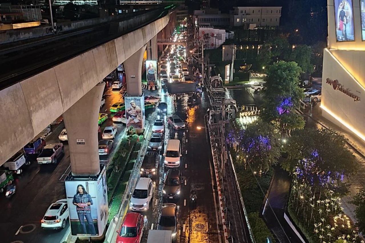 Бангкок ночью: красота города вне трущоб
