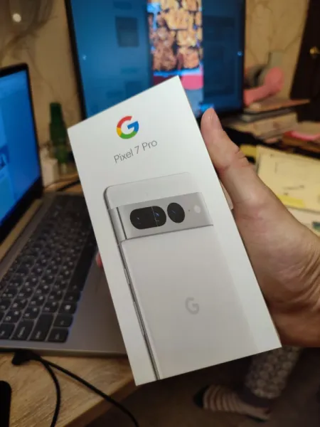 Google Pixel 7 Pro: распаковка и первые впечатления