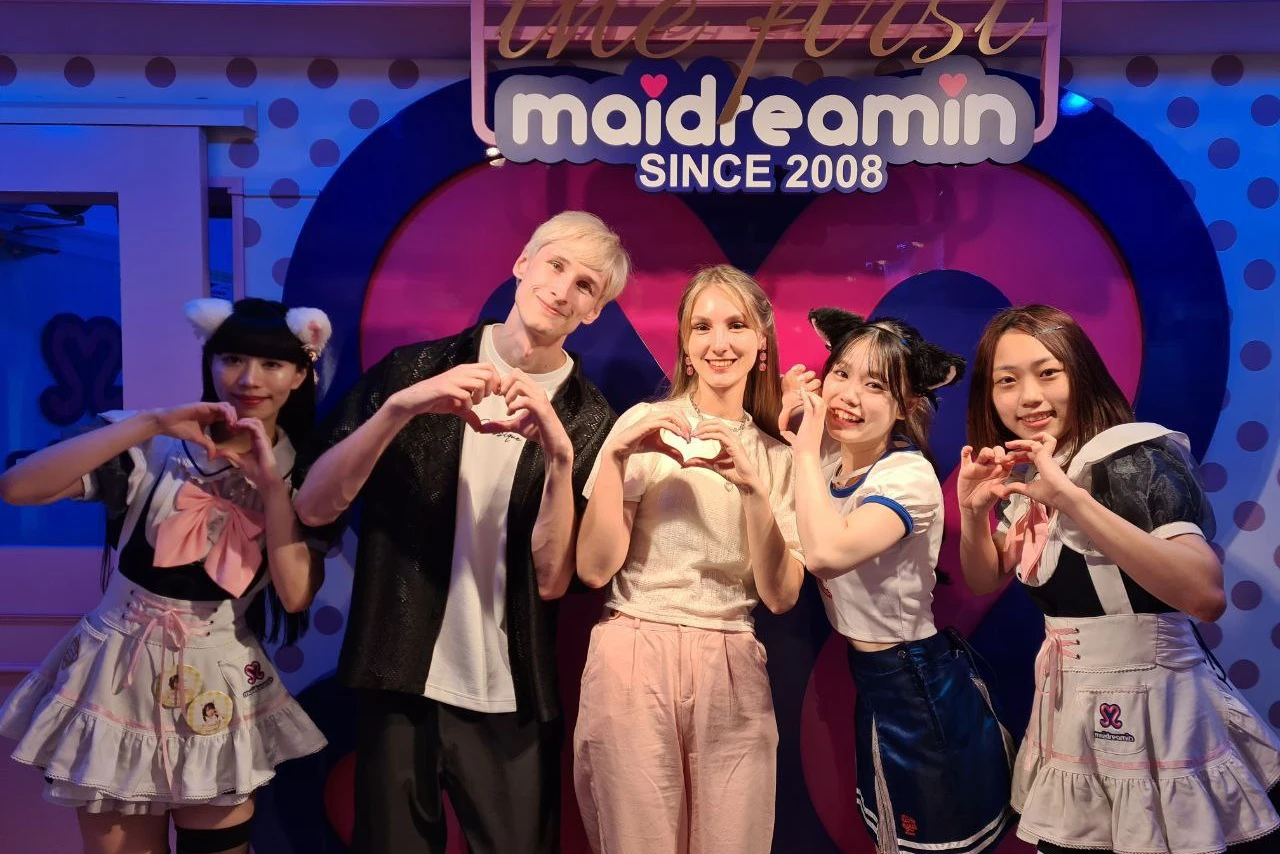 Кошкодевочки в Японии: Maidreamin