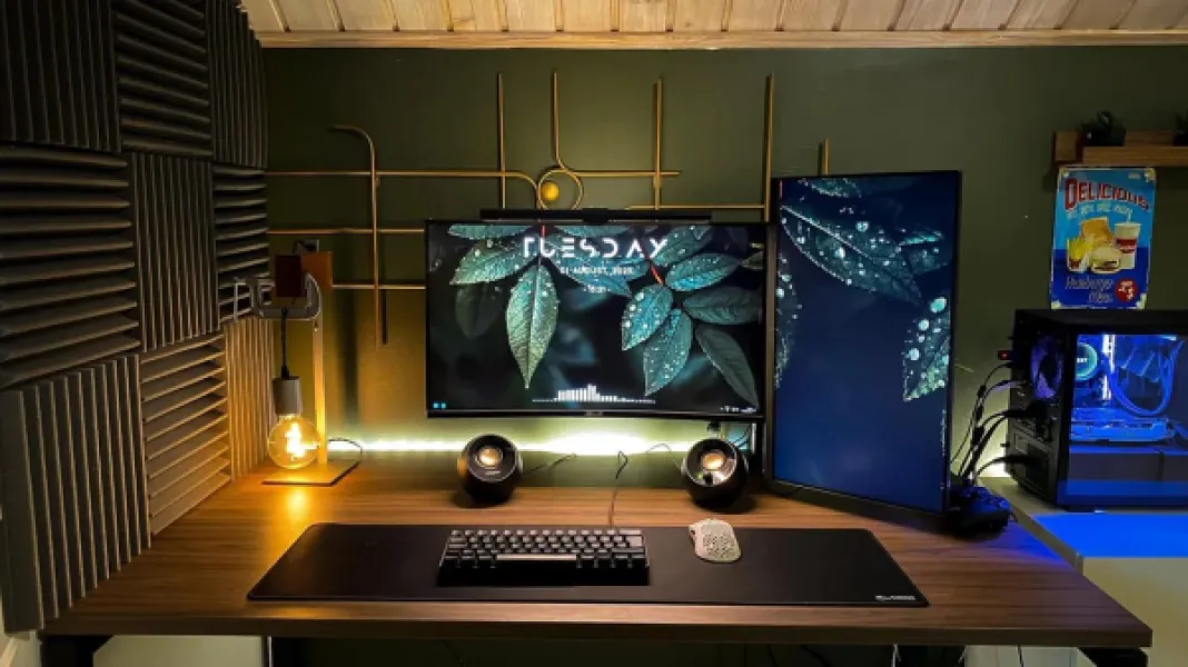 Вопрос владельцам нескольких мониторов и Ultra Wide: как вы организуете рабочее пространство?
